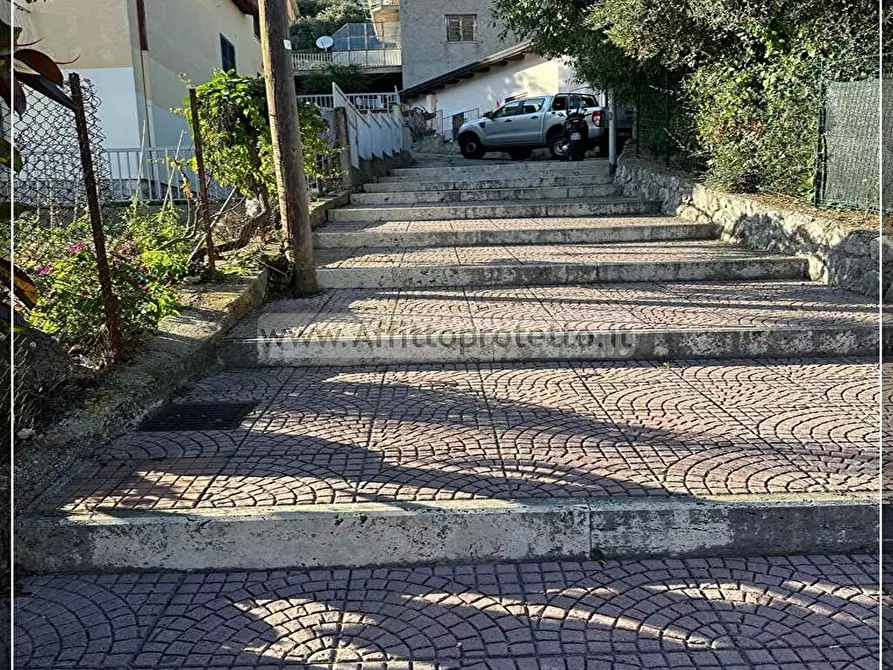 Immagine 17 di Attico in affitto  in Via Cantoni 13 a Formia