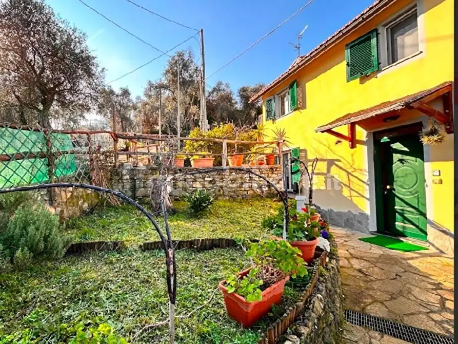 Immagine 1 di Casa indipendente in vendita  in VIA COSTA MEZZANA 8 a Santa Margherita Ligure