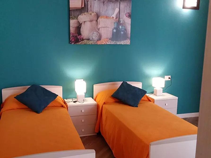 Immagine 3 di Stanza singola in affitto  a Udine