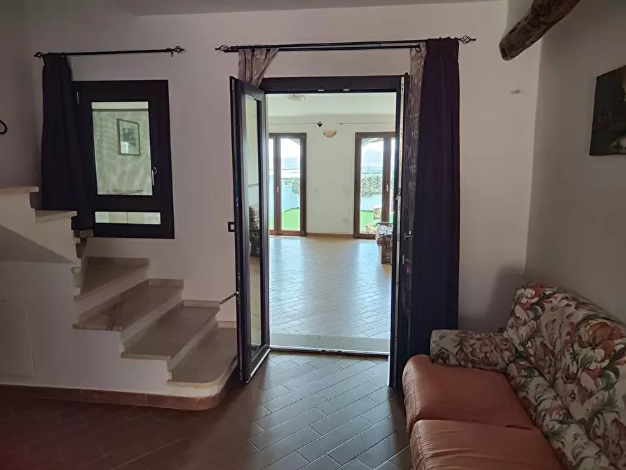 Immagine 2 di Casa vacanze in vendita  in Via Delle Isole snc a San Teodoro