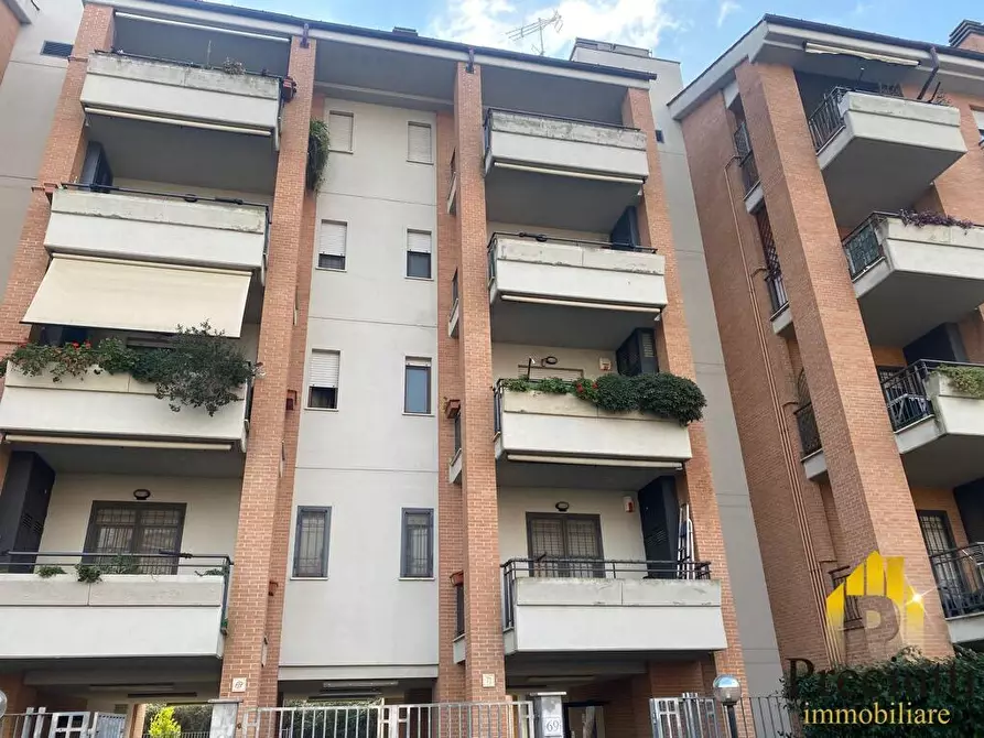Immagine 1 di Appartamento in vendita  in VIA NOSATE 71 a Roma
