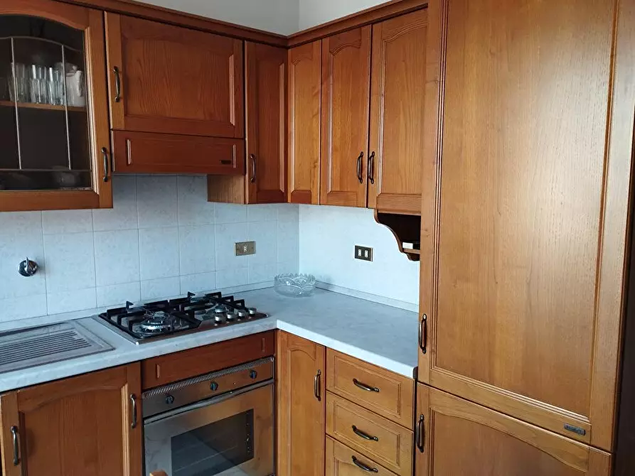 Immagine 9 di Stanza singola in affitto  in VIA VAL FAVARA 90 a Roma