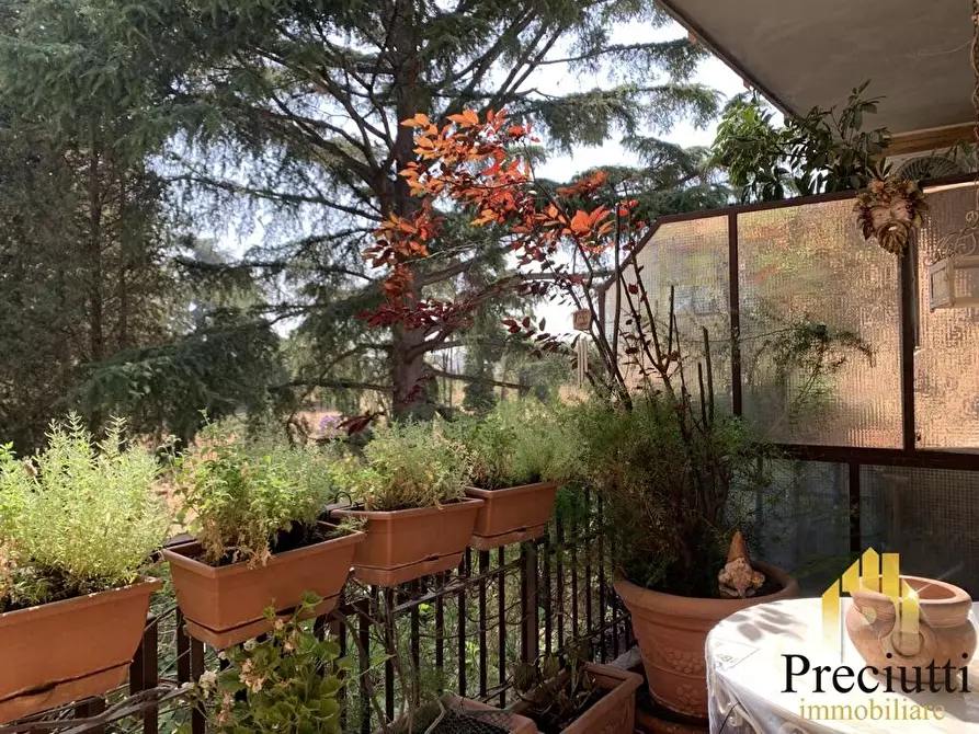 Immagine 8 di Appartamento in vendita  in VIA ANTONIO SOGLIANO 46 a Roma