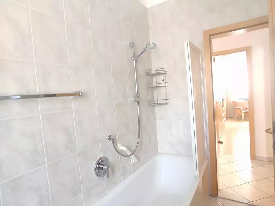 Immagine 4 di Appartamento in affitto  in VIA CRISPI 36 a Bolzano