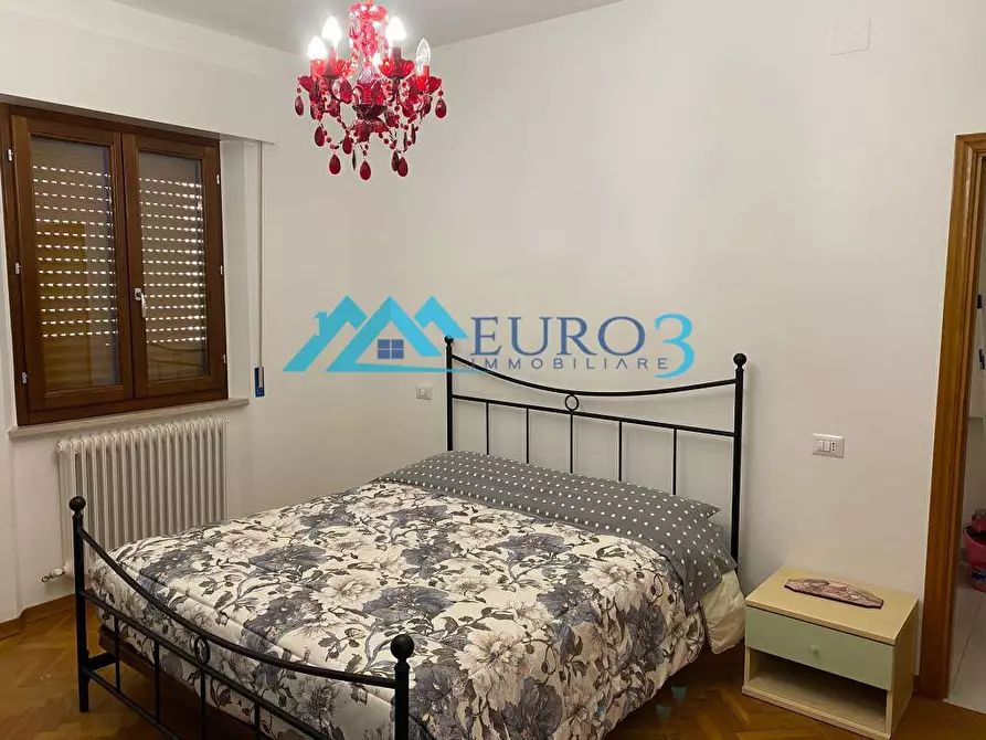 Immagine 12 di Abitazione tipica in vendita  in via carducci 1 a Force