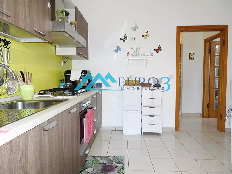 Immagine 4 di Abitazione tipica in vendita  in via carducci 1 a Force