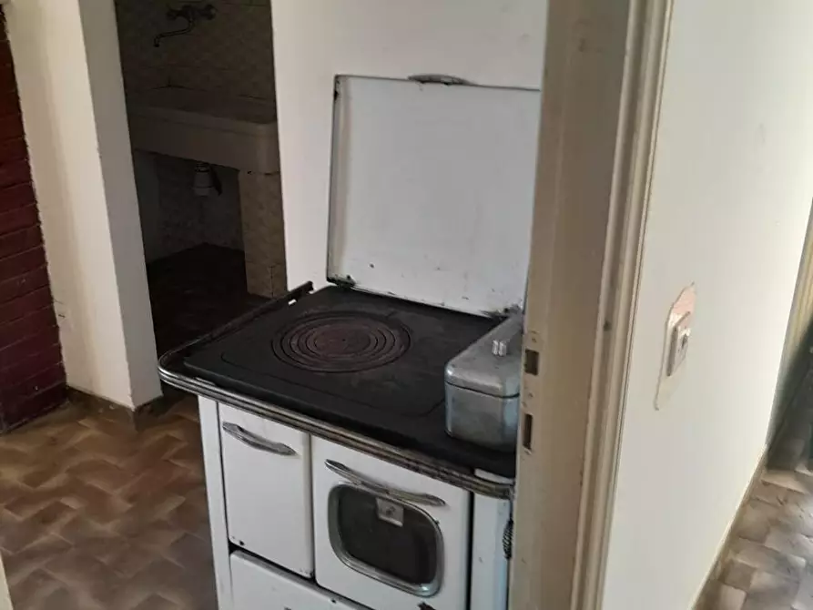 Immagine 3 di Abitazione tipica in vendita  a Todi