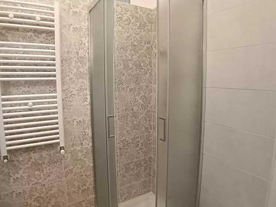 Immagine 6 di Camera in affitto  in VIA DELLE VITALBE 4 a Roma