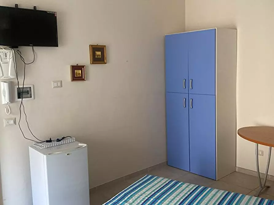 Immagine 4 di Camera in affitto  in vico Massarenghi 23 a Bitonto