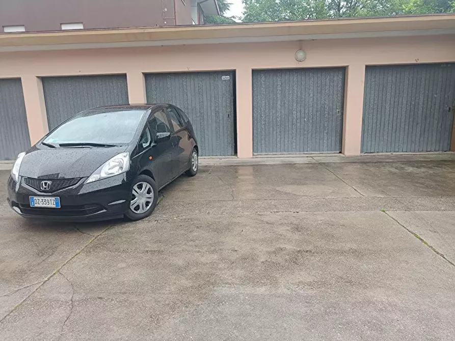 Immagine 9 di Appartamento in vendita  in Via Martiri Sfriso 23 a Sacile