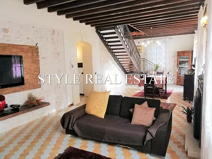 Immagine 7 di Villa in vendita  in Viale Scala Greca a Siracusa