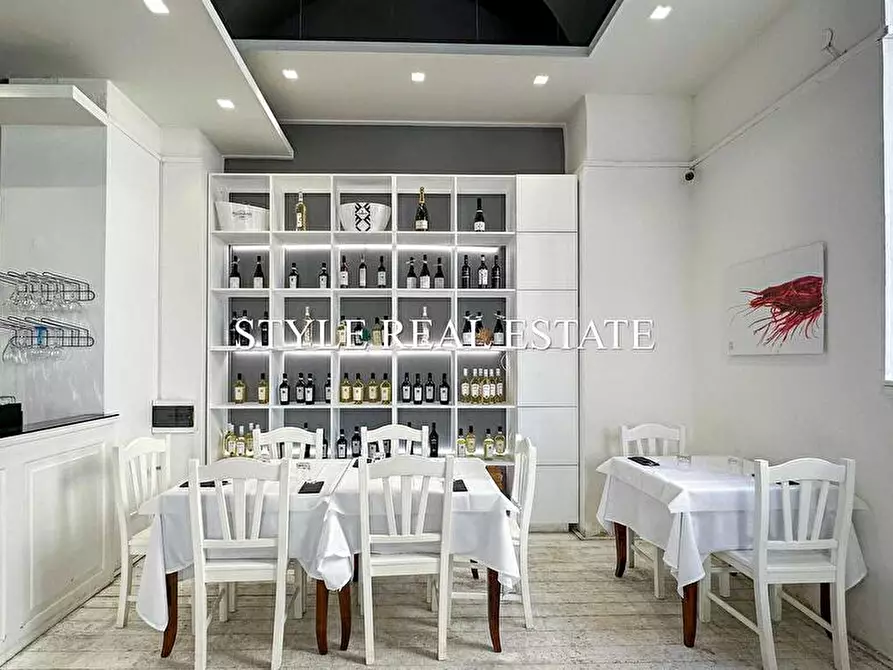 Immagine 8 di Bar / Ristorante in vendita  in Via Malta  25 a Siracusa