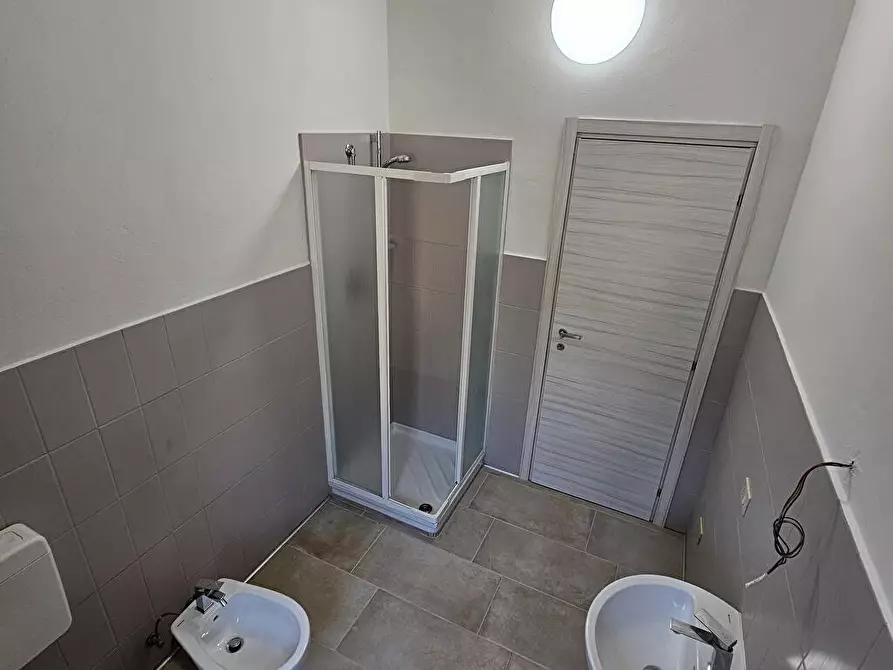 Immagine 10 di Laboratorio in affitto  in VIALE CADUTI SUL LAVORO N. 184 a Modena