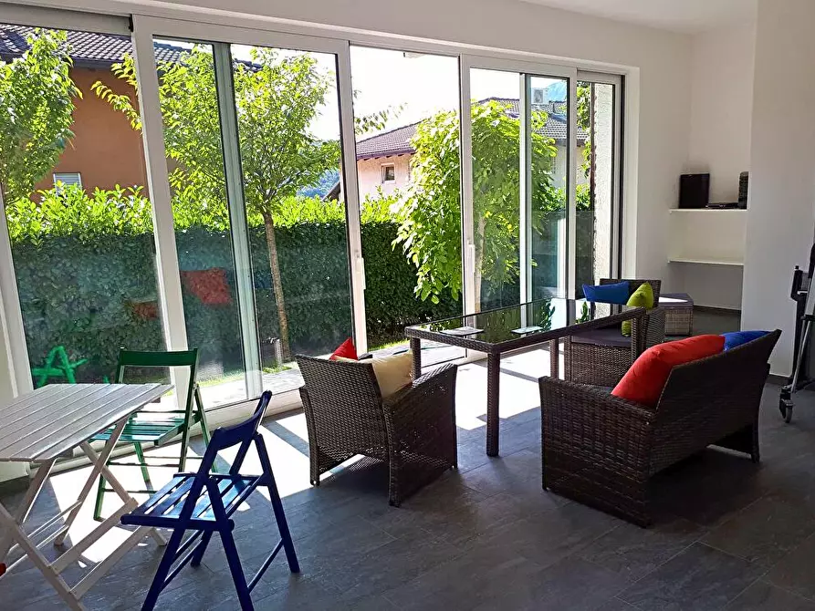 Immagine 2 di Villa in vendita  in VIALE LIDO 1 a Levico Terme