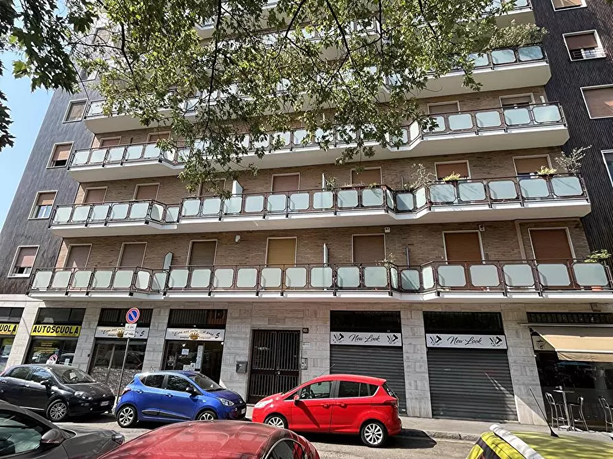 Immagine 21 di Appartamento in vendita  in VIA PALMANOVA 155 a Milano