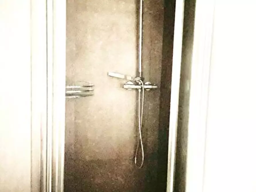 Immagine 9 di Abitazione tipica in affitto  in corso marconi  24 a Gravellona Toce