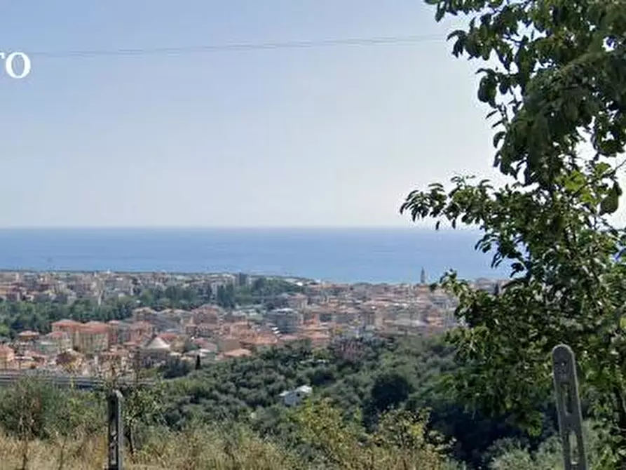 Immagine 5 di Appartamento in vendita  in VIA CASE SPARSE DI RI ALTO 8 a Chiavari