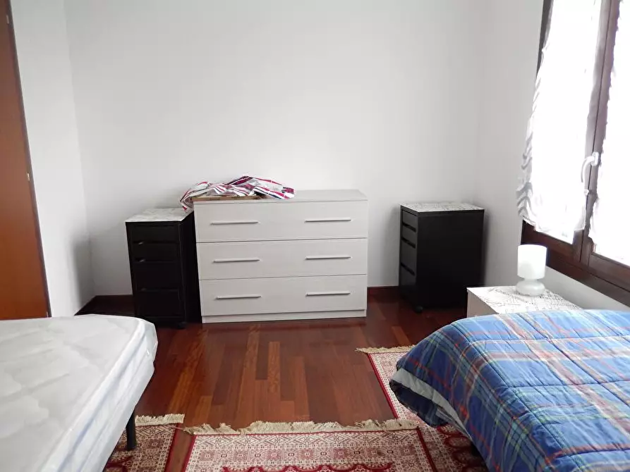 Immagine 3 di Camera condivisa in affitto  in Via Giovanni Ansaldo 12 a Milano