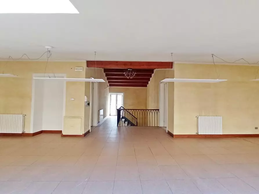 Immagine 23 di Palazzo in affitto  in Via Spano 11 a Sassari