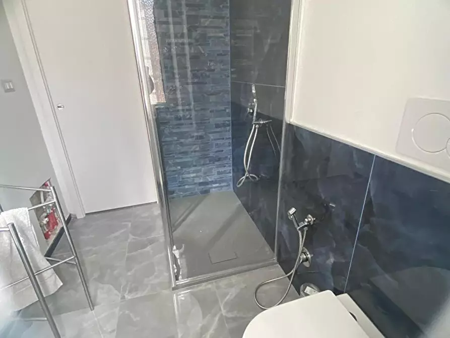 Immagine 11 di Camera in affitto  in Circonvallazione Nomentana 214 a Roma