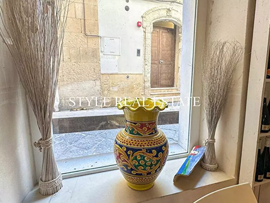 Immagine 36 di Bar / Ristorante in vendita  in Via Giuseppe Maria Capodieci 6 a Siracusa