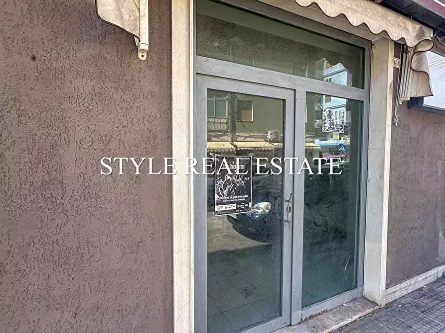 Immagine 1 di Locale commerciale in affitto  in Viale Zecchino 161 a Siracusa
