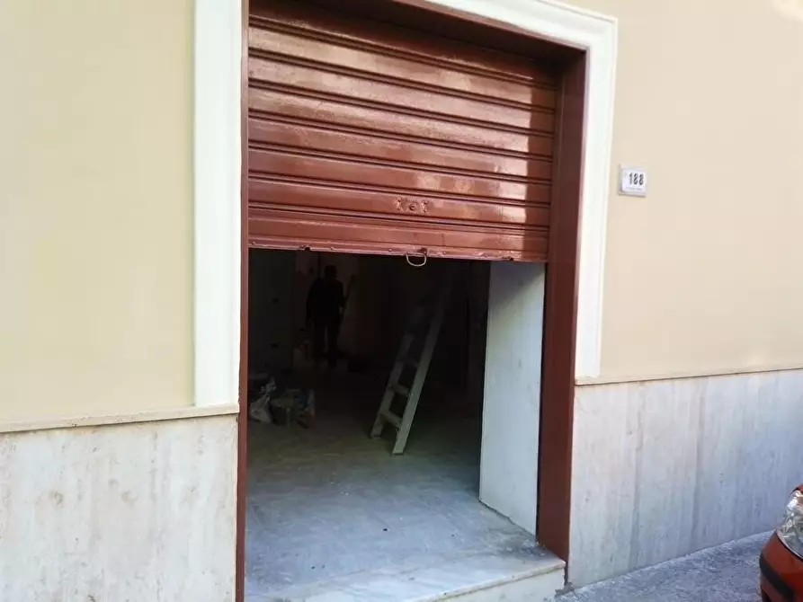 Immagine 4 di Locale commerciale in affitto  in Via Provinciale Amendola 188 a Sarno