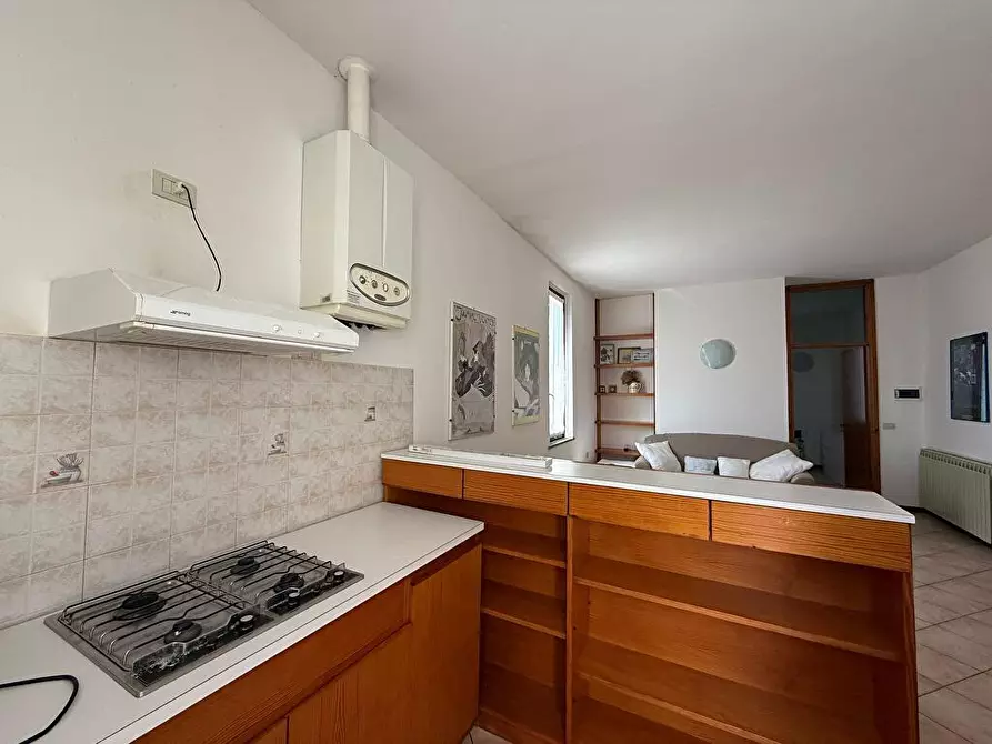 Immagine 2 di Appartamento in affitto  a Parma