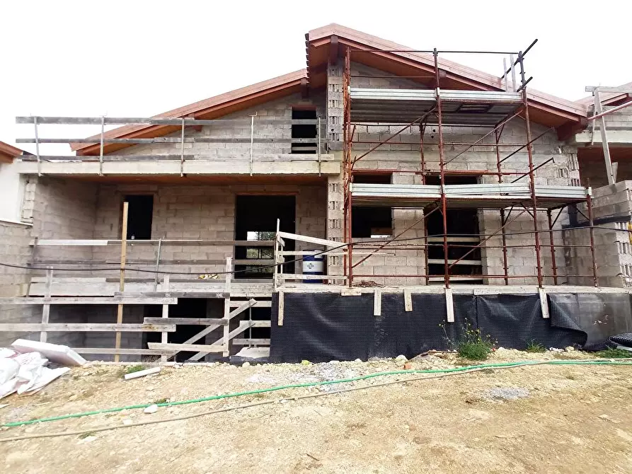 Immagine 4 di Villetta a schiera in vendita  in Via Milano  snc a Sassari