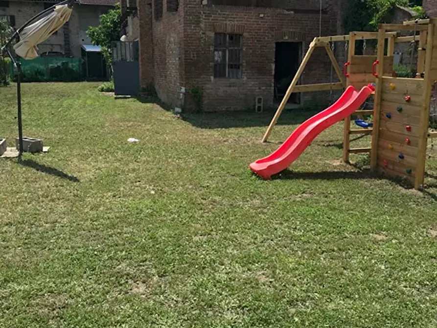 Immagine 3 di Casa indipendente in vendita  in Vittorio Emanuele II  16  a Castelnuovo Belbo