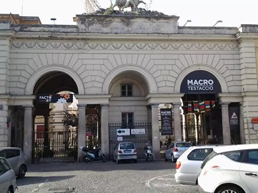 Immagine 18 di Appartamento in affitto  in VIA ETTORE ROLLI  30 a Roma