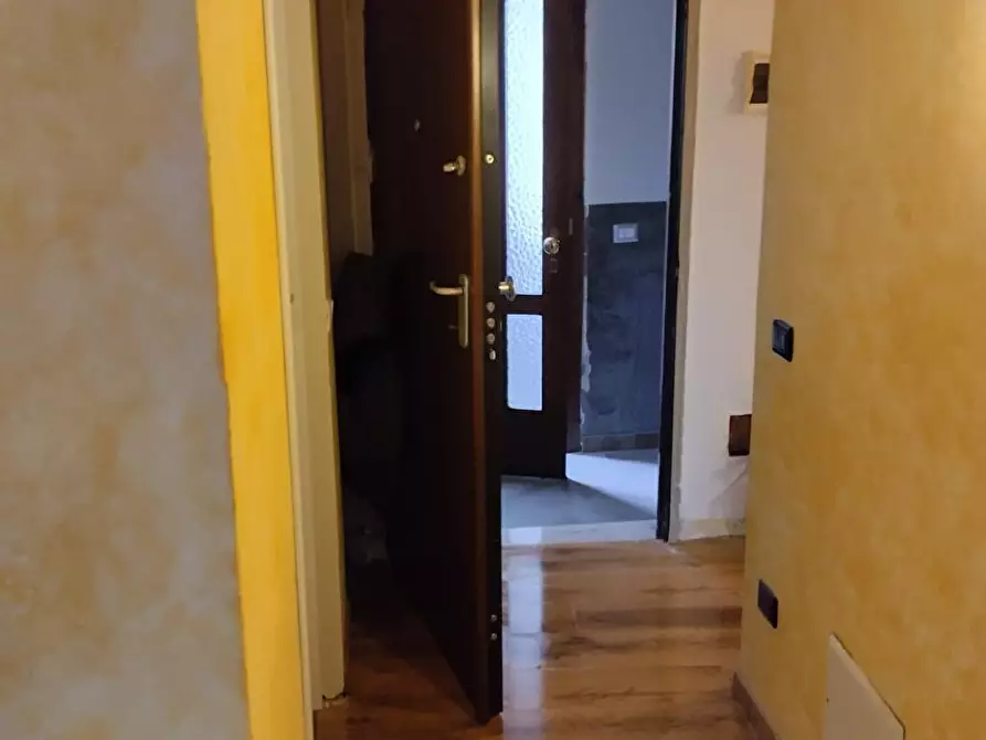 Immagine 4 di Appartamento in affitto  in Via Roma  2 a Marchirolo