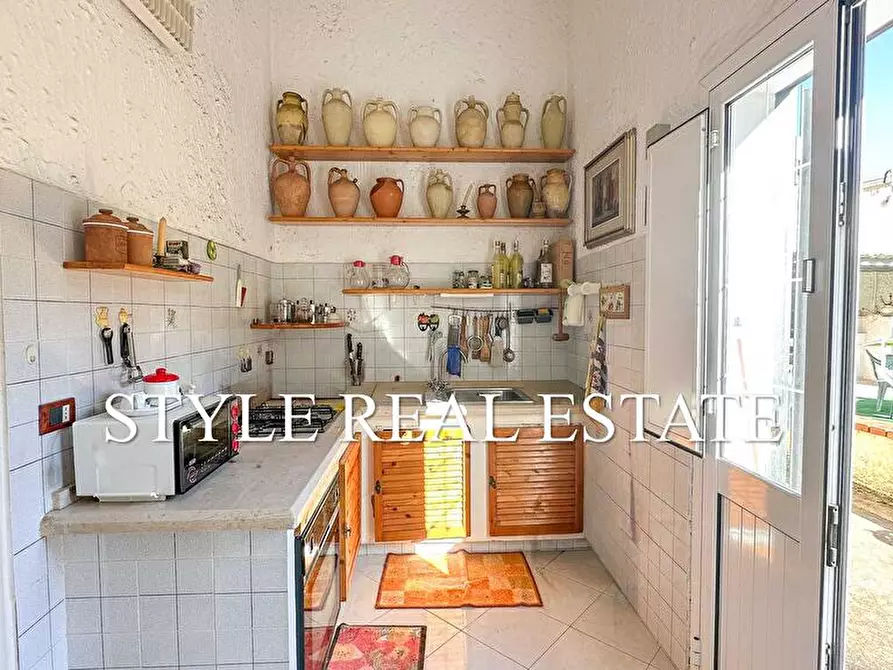 Immagine 10 di Villa in vendita  in Contrada Manghisi - a Noto