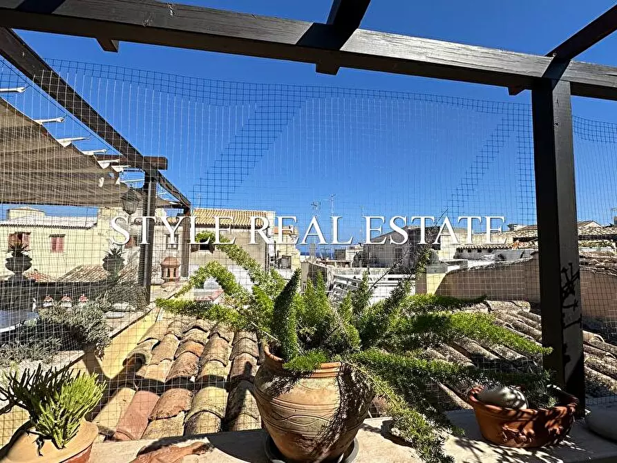 Immagine 4 di Appartamento in vendita  in via logoteta a Siracusa