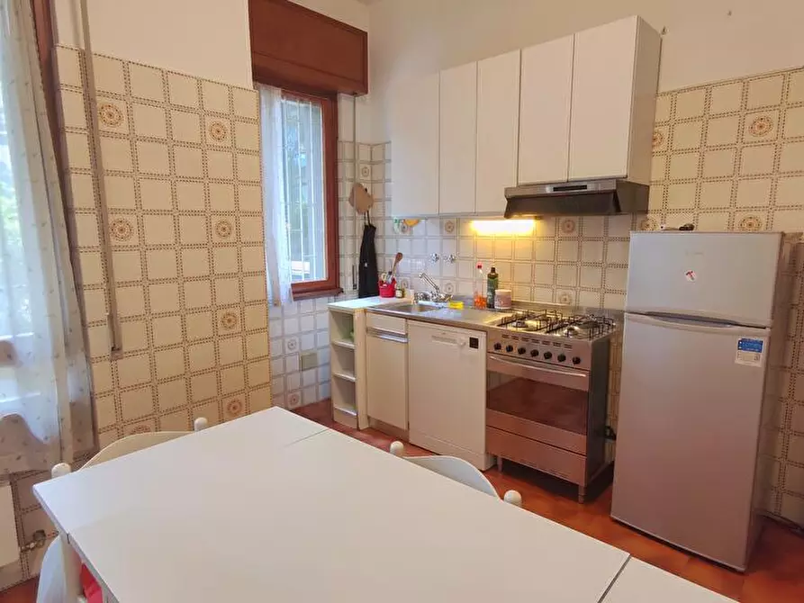 Immagine 8 di Camera in vendita  in Via Sant'Andrea 27 a Monza