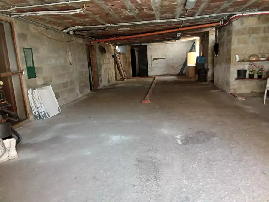 Immagine 10 di Appartamento in vendita  in Via Beveraturo 1 a Sarno