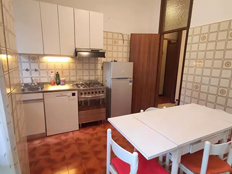 Immagine 9 di Camera in vendita  in Via Sant'Andrea 27 a Monza