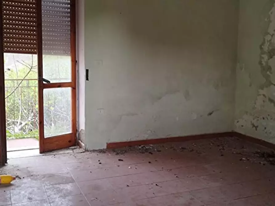 Immagine 1 di Bilocale in vendita  in Via Abignente 1 a Sarno