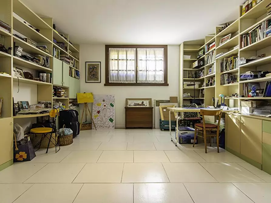 Immagine 32 di Villa in vendita  in Via dei Cavalieri 10 a Torri Di Quartesolo