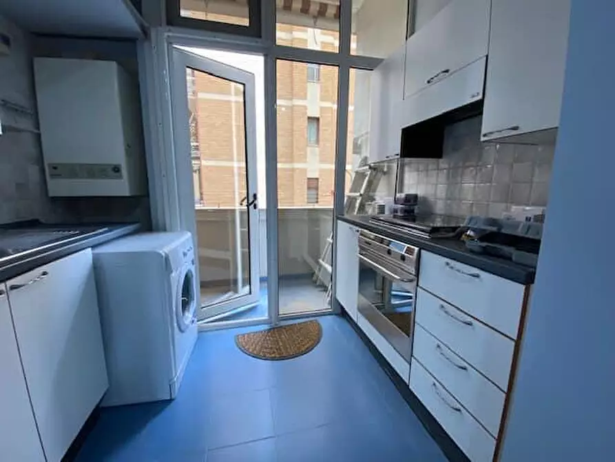 Immagine 6 di Appartamento in affitto  in via MICHELANGELO 10 a Foggia