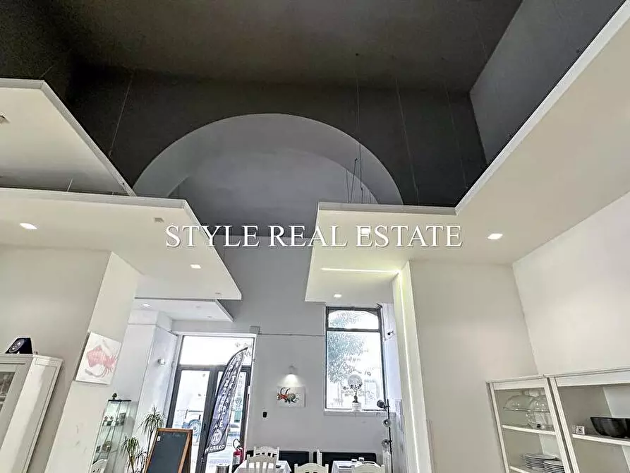 Immagine 40 di Bar / Ristorante in vendita  in Via Malta  25 a Siracusa