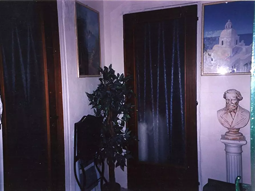 Immagine 3 di Casa indipendente in vendita  in statale 16 sud per Lecce  61 a Brindisi