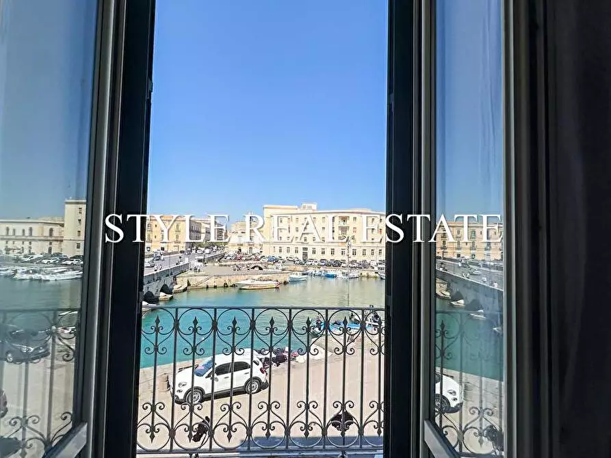 Immagine 22 di Appartamento in affitto  in Piazza Pancali 15 a Siracusa