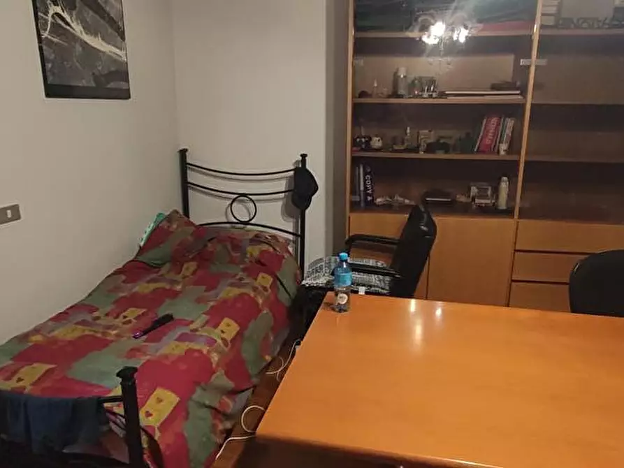 Immagine 3 di Camera condivisa in affitto  a Pavia