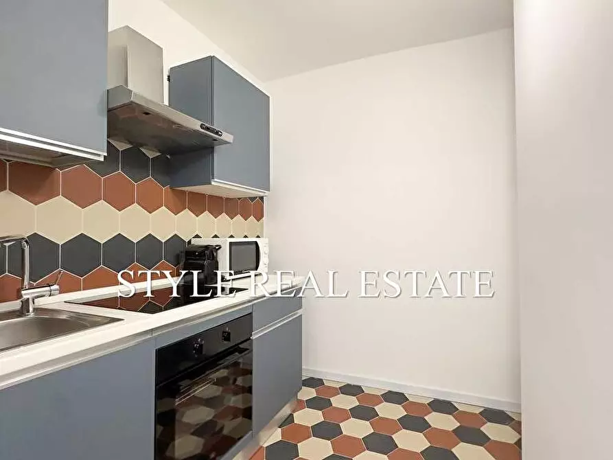 Immagine 9 di Appartamento in vendita  in Via Monfalcone a Siracusa