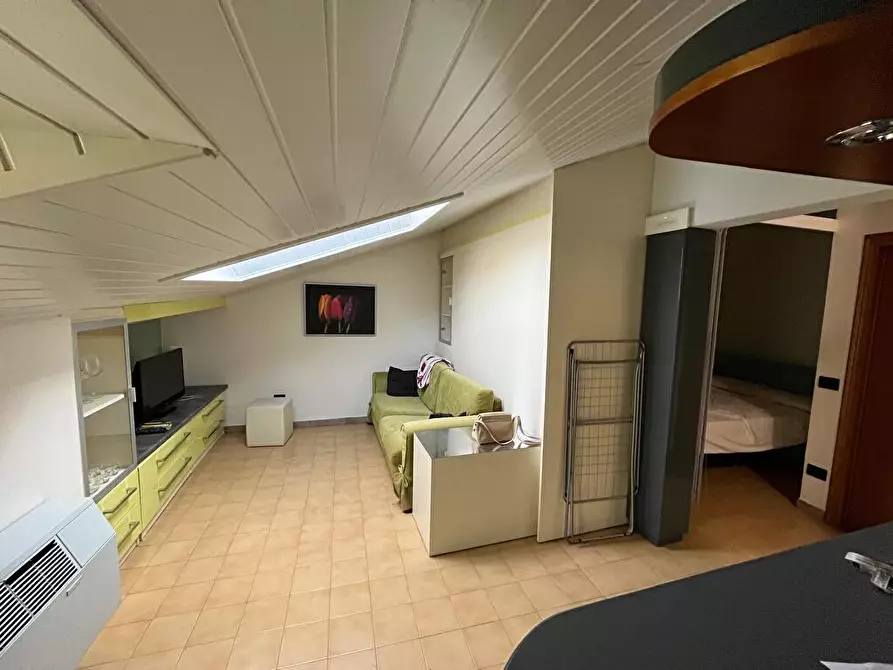 Immagine 11 di Appartamento in affitto  a Reggio Nell'emilia