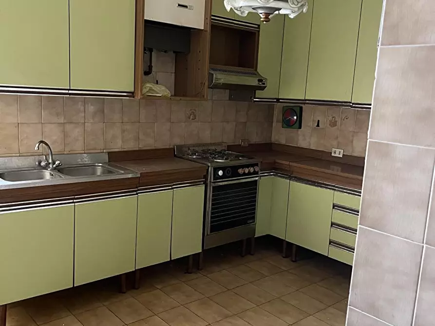 Immagine 5 di Abitazione tipica in vendita  in via marchese de Rosa  34 a Foggia