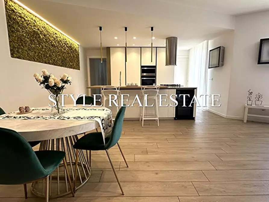 Immagine 1 di Appartamento in affitto  in Viale Scala Greca 67 a Siracusa