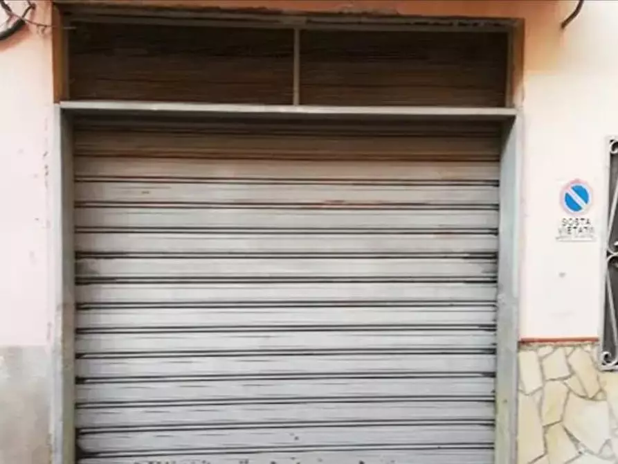 Immagine 2 di Laboratorio in vendita  in Via Umberto 1(Vico Calderai) 1 a Sarno