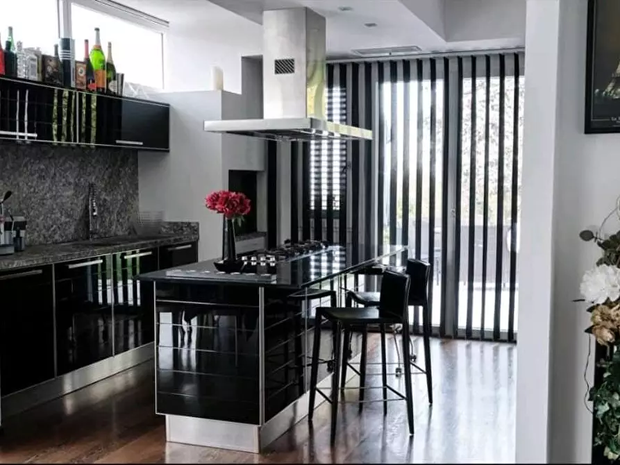 Immagine 7 di Villa in affitto  a Coriano